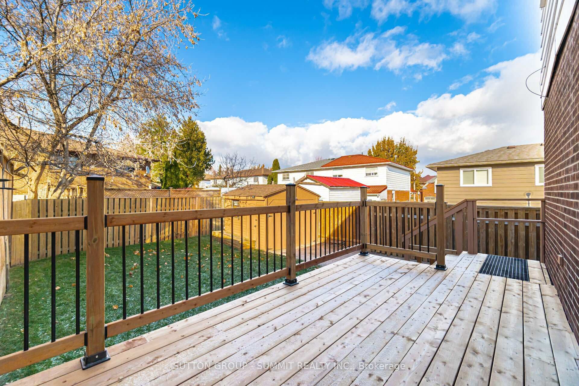 Spectacular deck, lots of backyard room