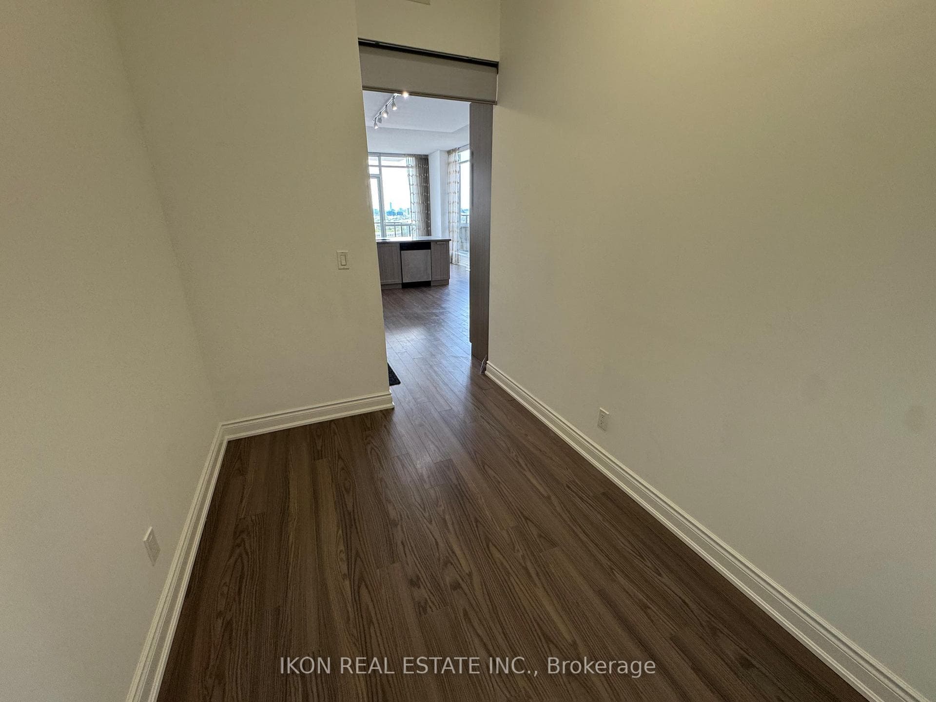 89 South Town Centre Boulevard Unit 1707 photo 14