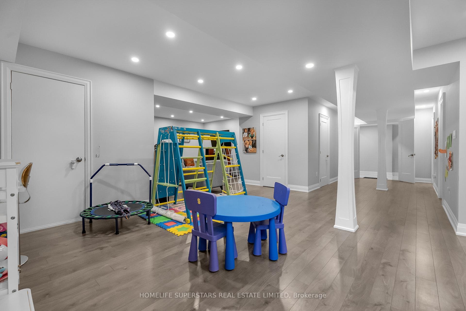 123 Shaver Avenue photo 28