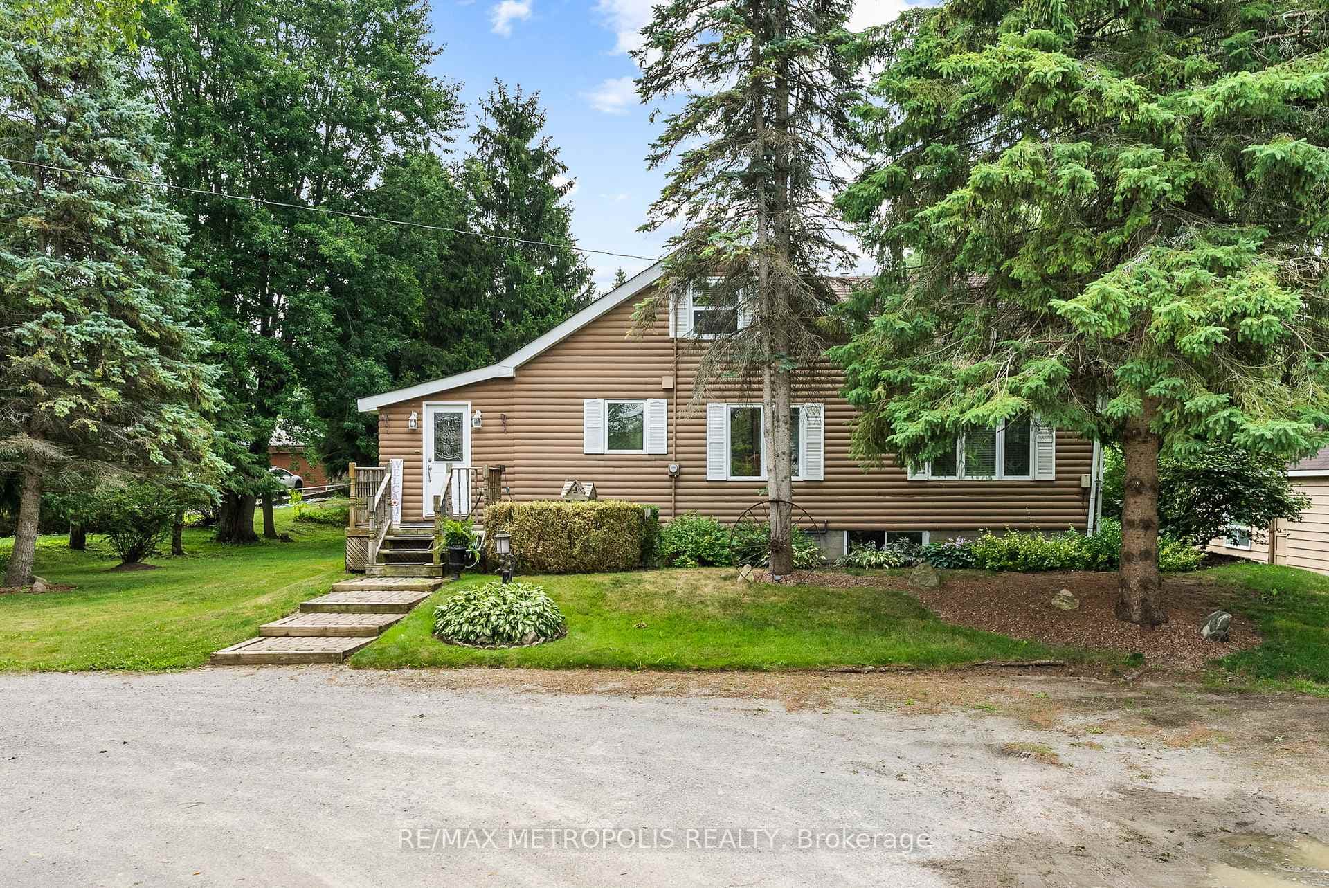 4359 Lloydtown Aurora Road photo 2