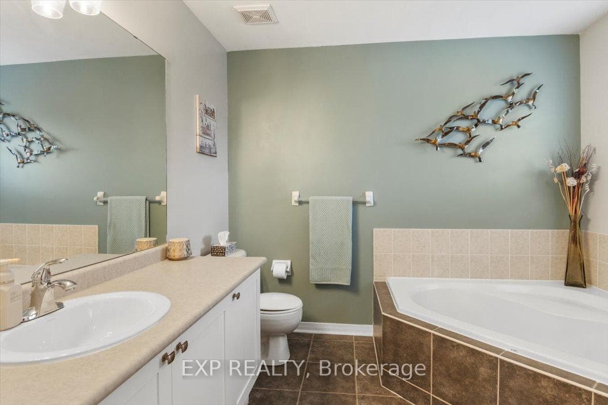 106 Port Of Newcastle Drive photo 25