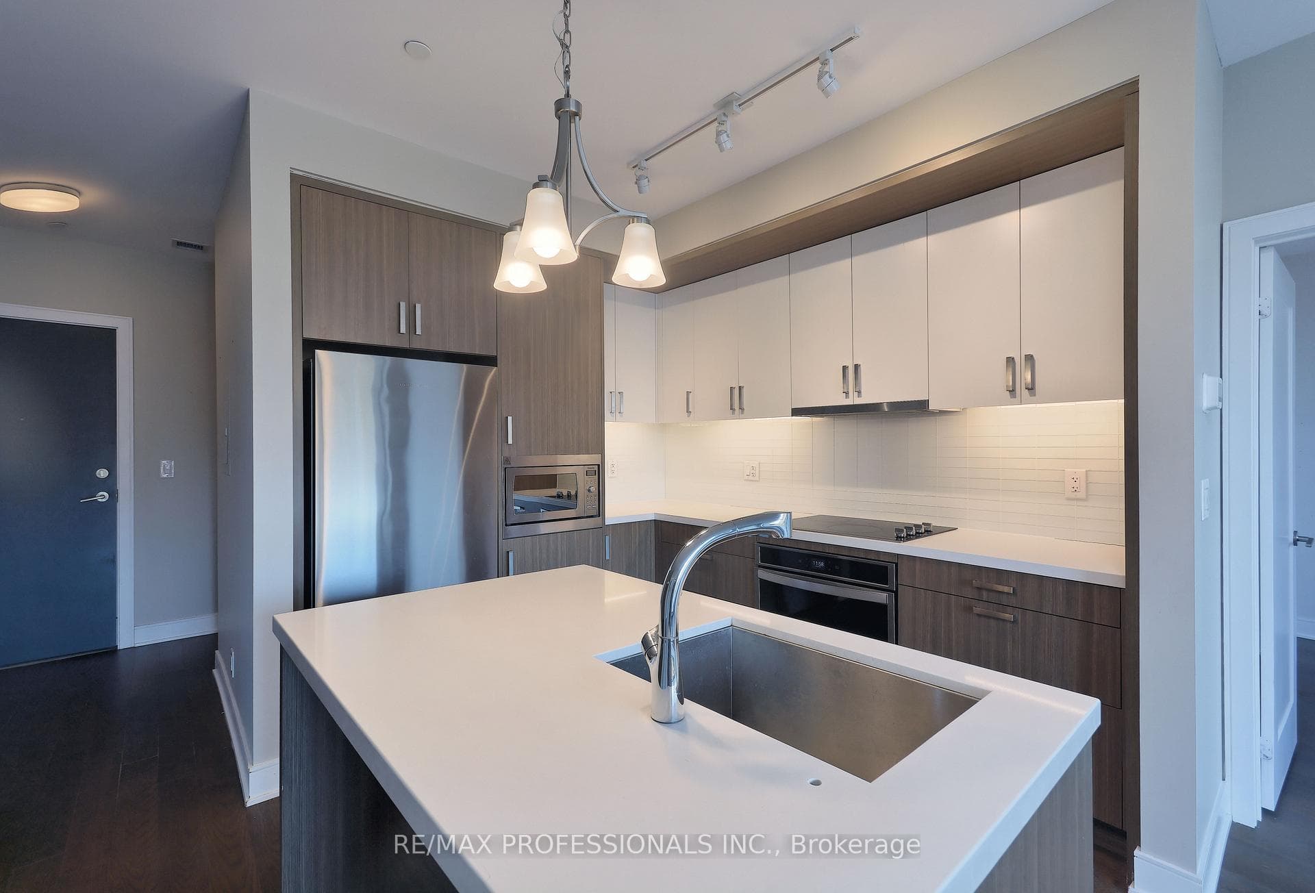 1575 Lakeshore Road Unit Gr20 photo 8