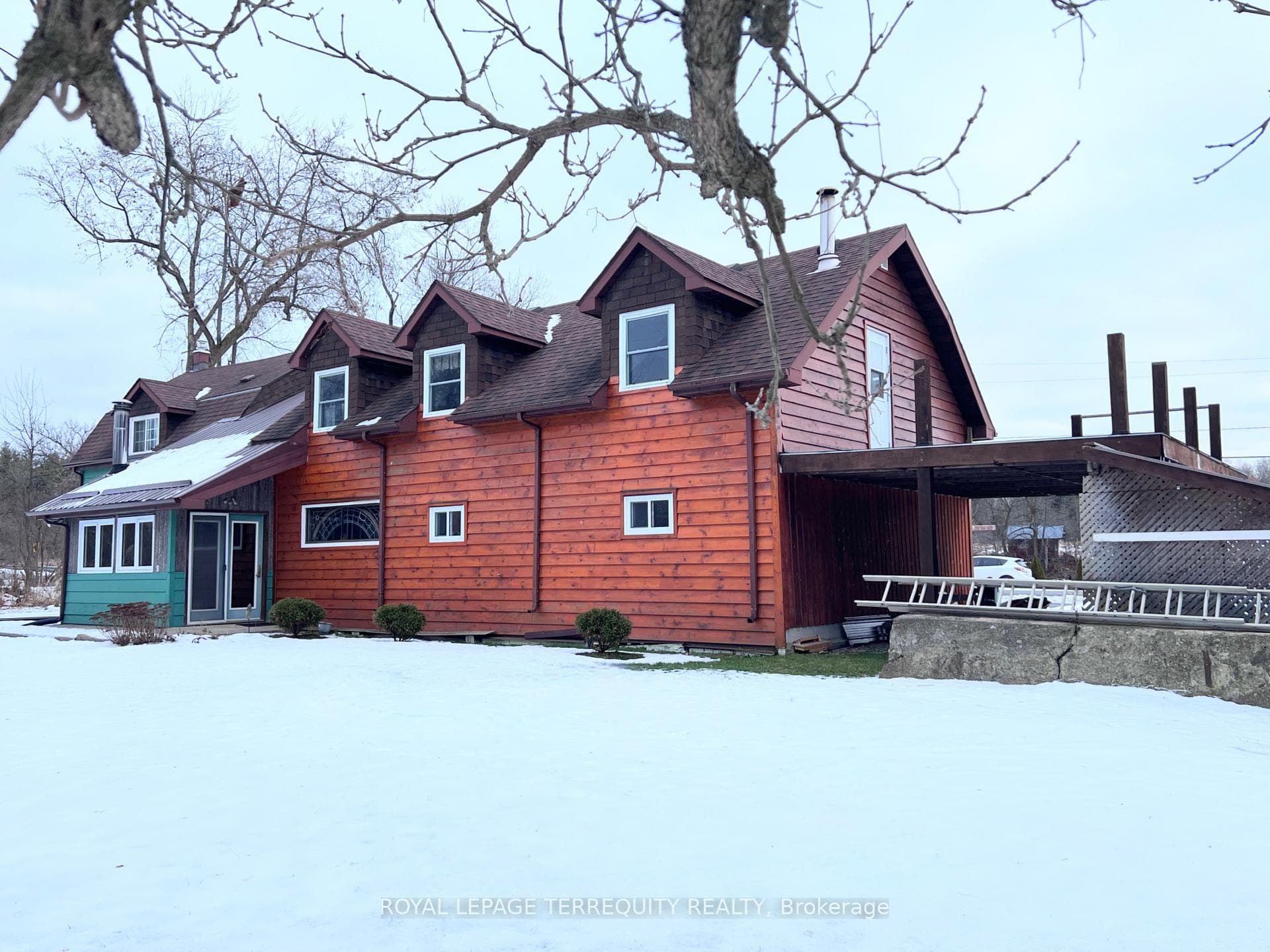 345 Hoskin Road photo 31