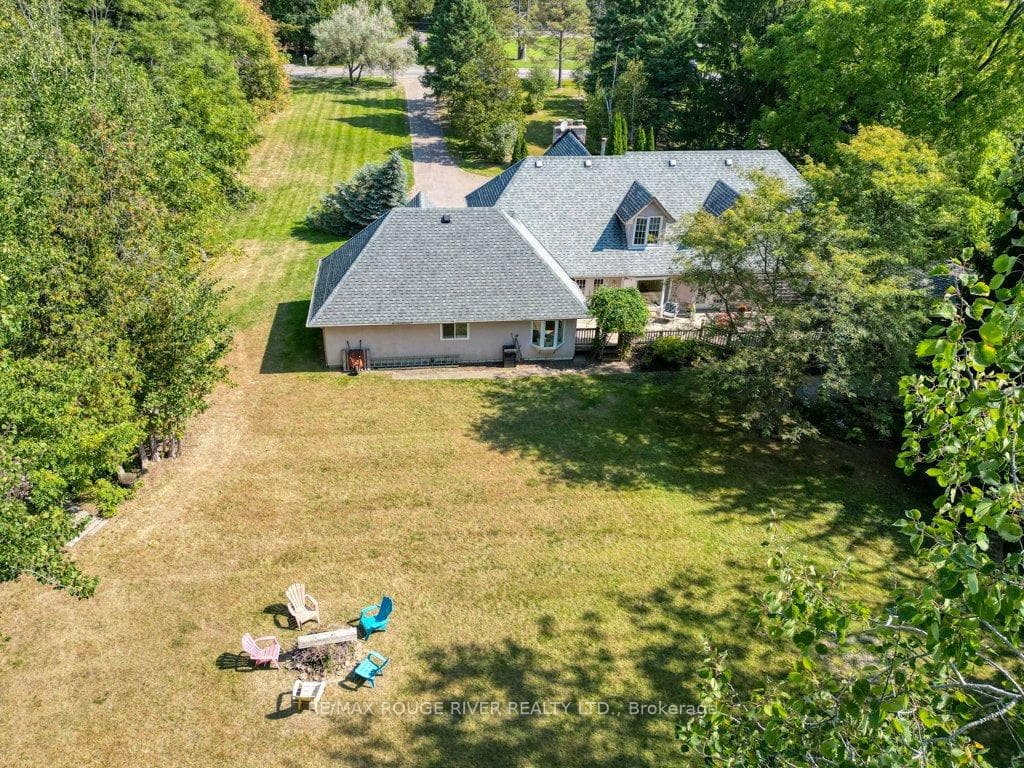 3440 Greenwood Road photo 37