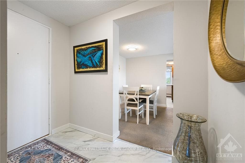 915 ELMSMERE Road Unit 510 photo 4