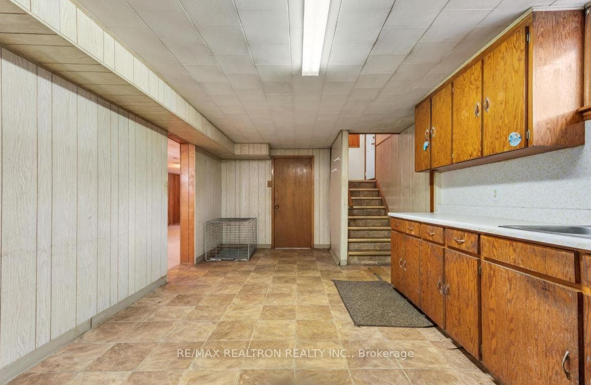 51 Robroy Avenue photo 27