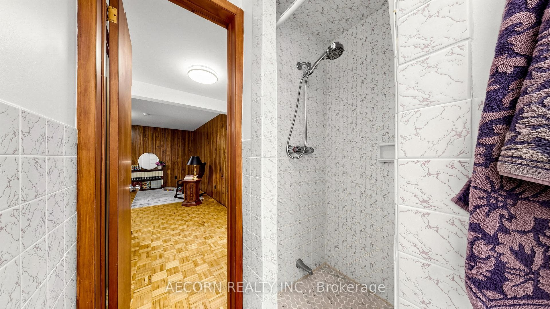 15 Humberland Court photo 35