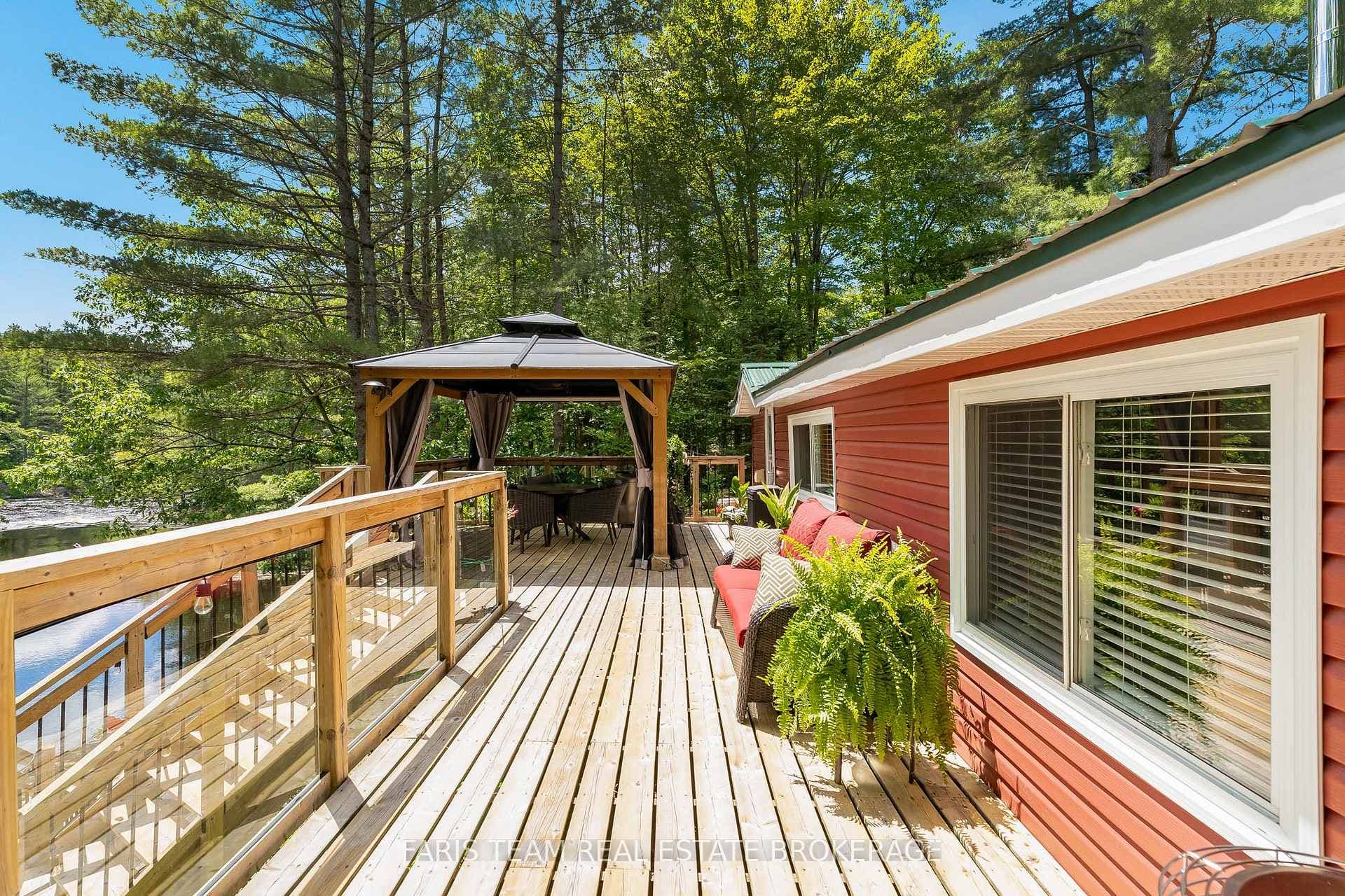 24 Black River Road photo 22