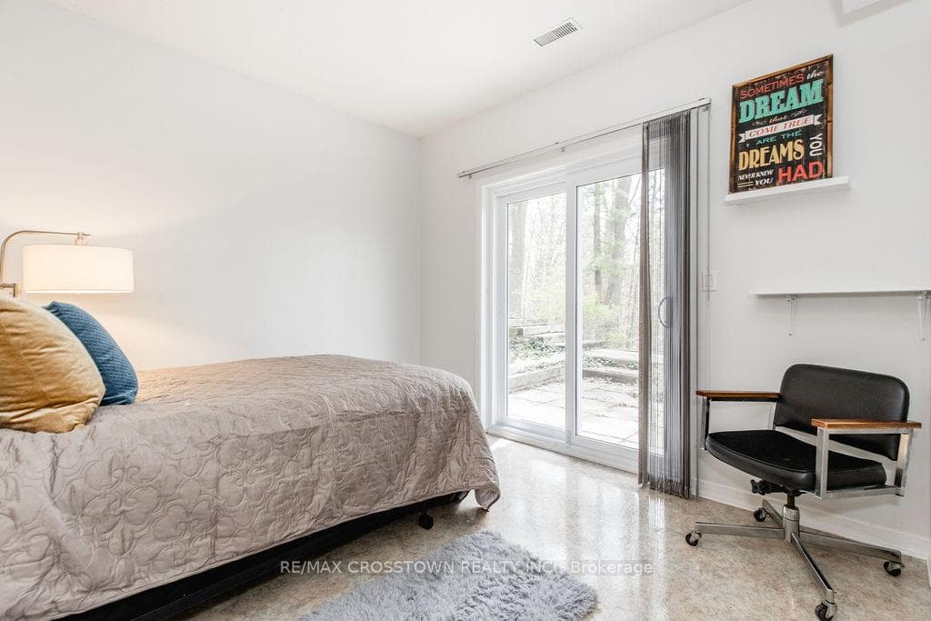 147 Anne Street photo 44