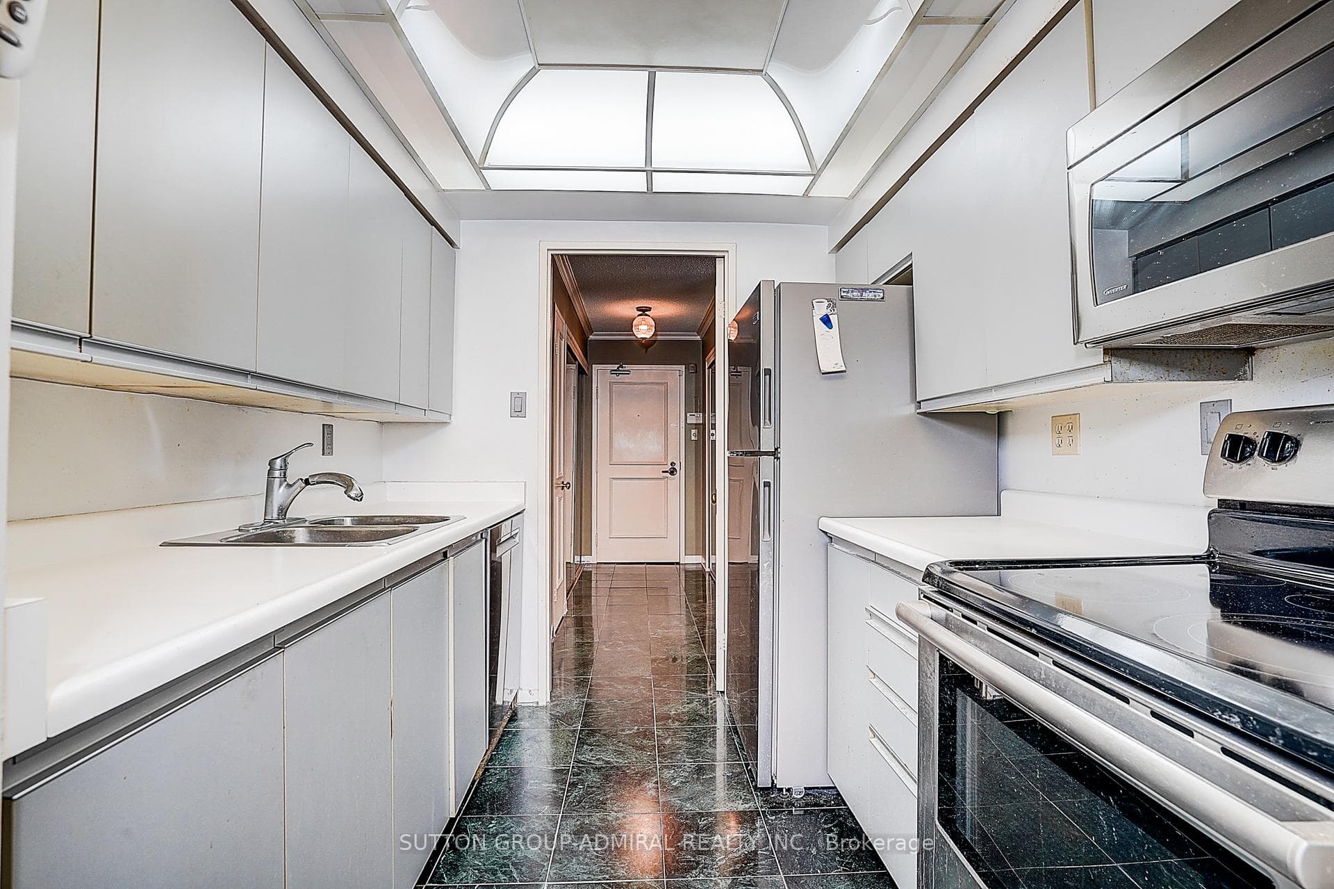 25 Maitland Street Unit 1209 photo 19