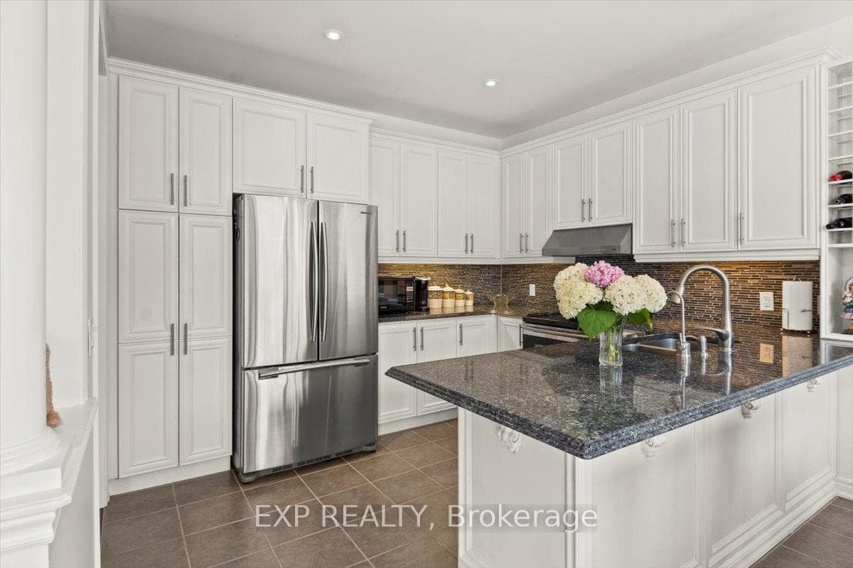489 Kwapis Boulevard photo 13