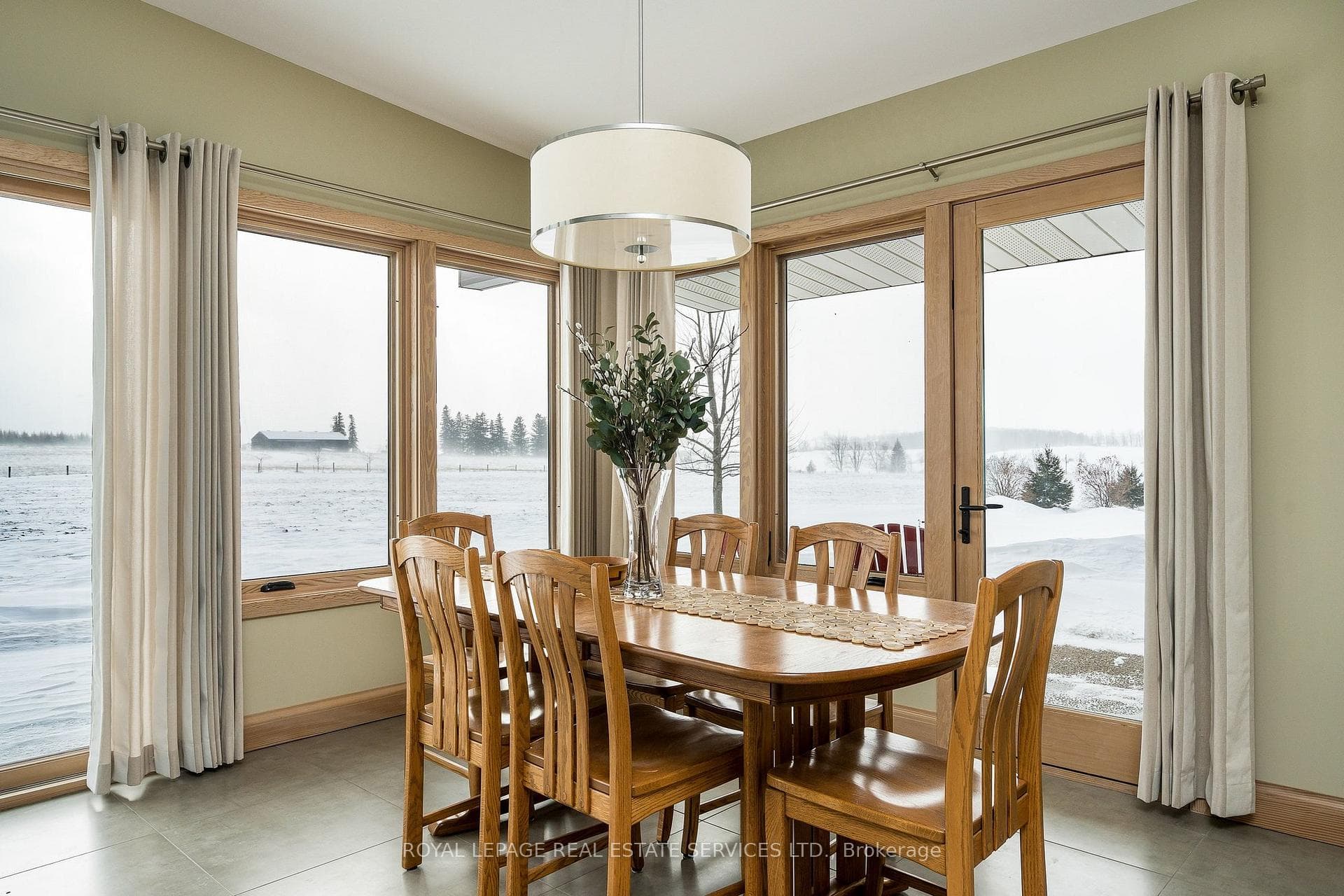 Dining room