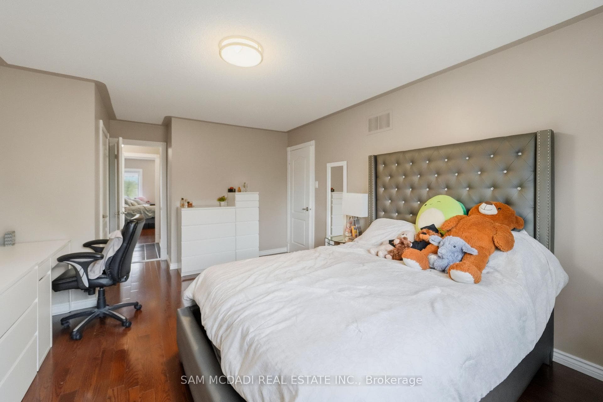 3605 Trelawny Circle photo 21