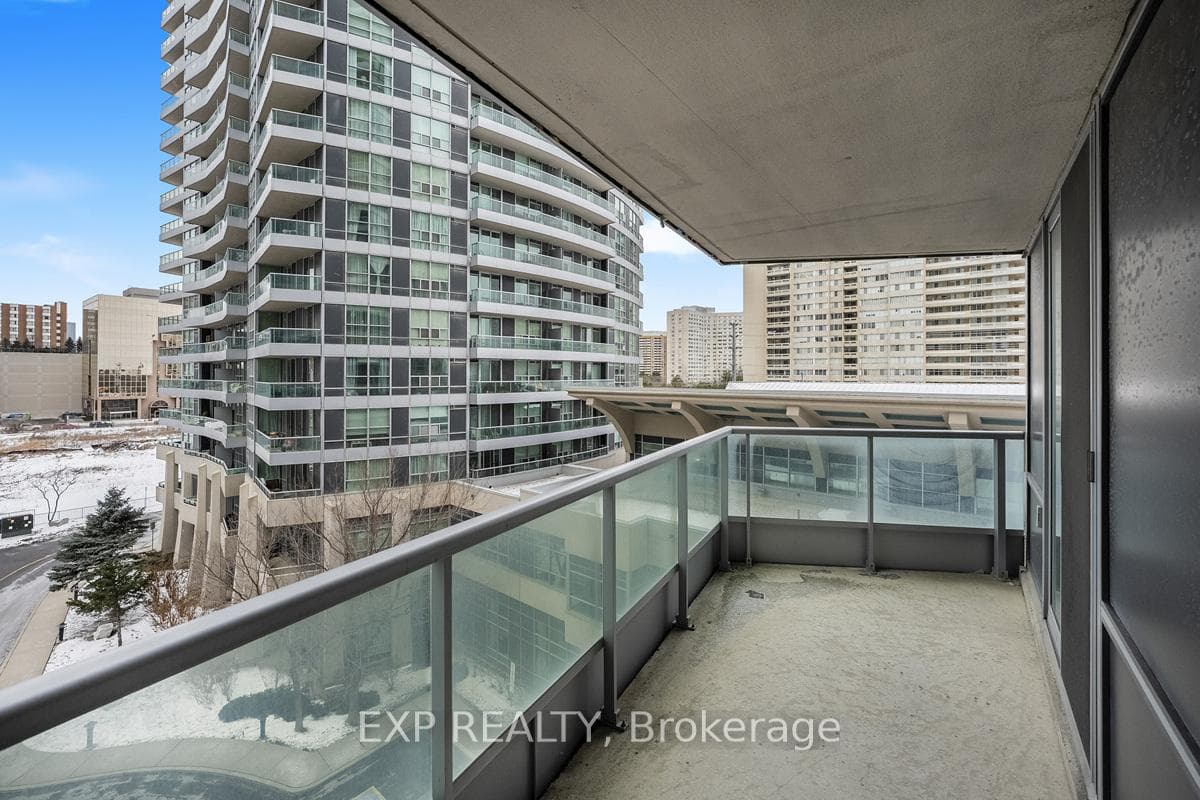 33 Elm Drive Unit 509 photo 25