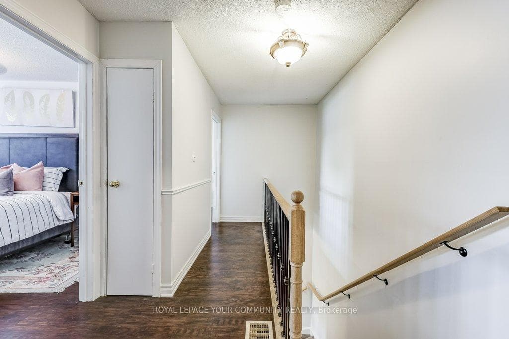 960 Glen Street Unit 113 photo 13