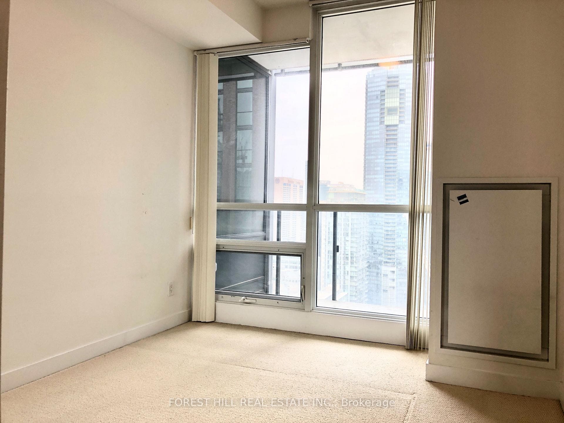 295 Adelaide Street Unit 3405 photo 8