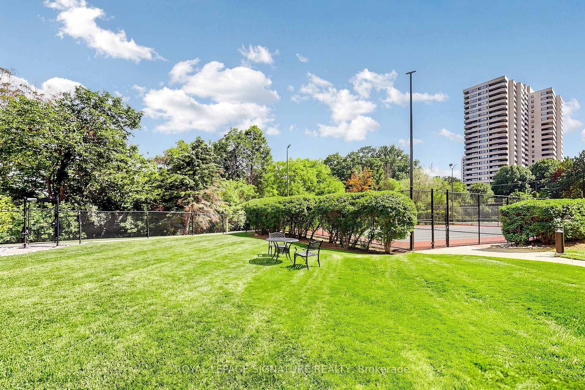 5 Concorde Place Unit 3307 photo 47