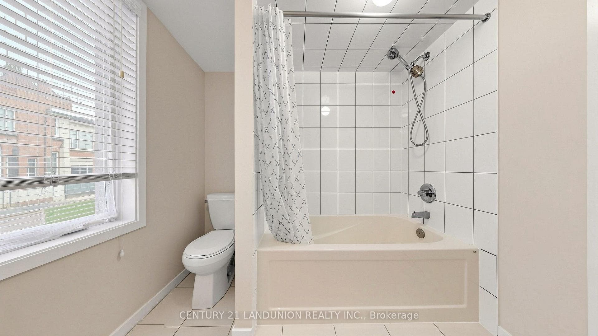600 Alex Gardner Circle Unit 107 photo 21