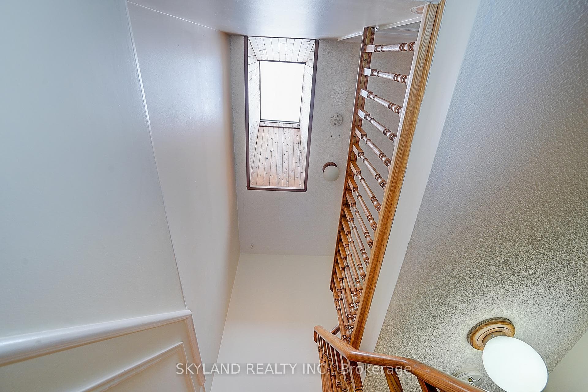 46 West Borough Street photo 14