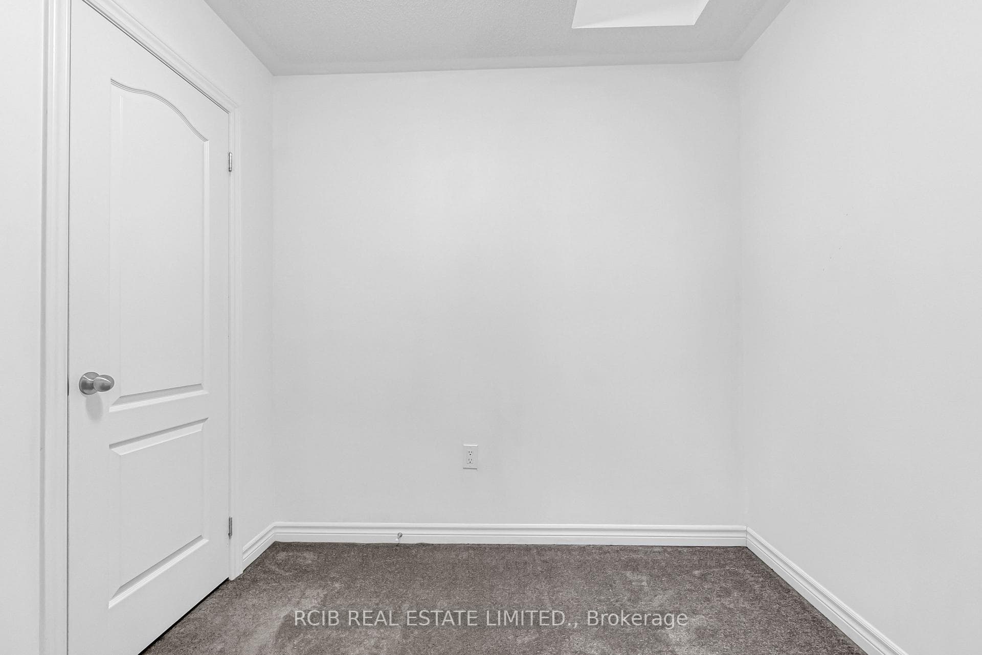 7 Tiveron Avenue photo 40