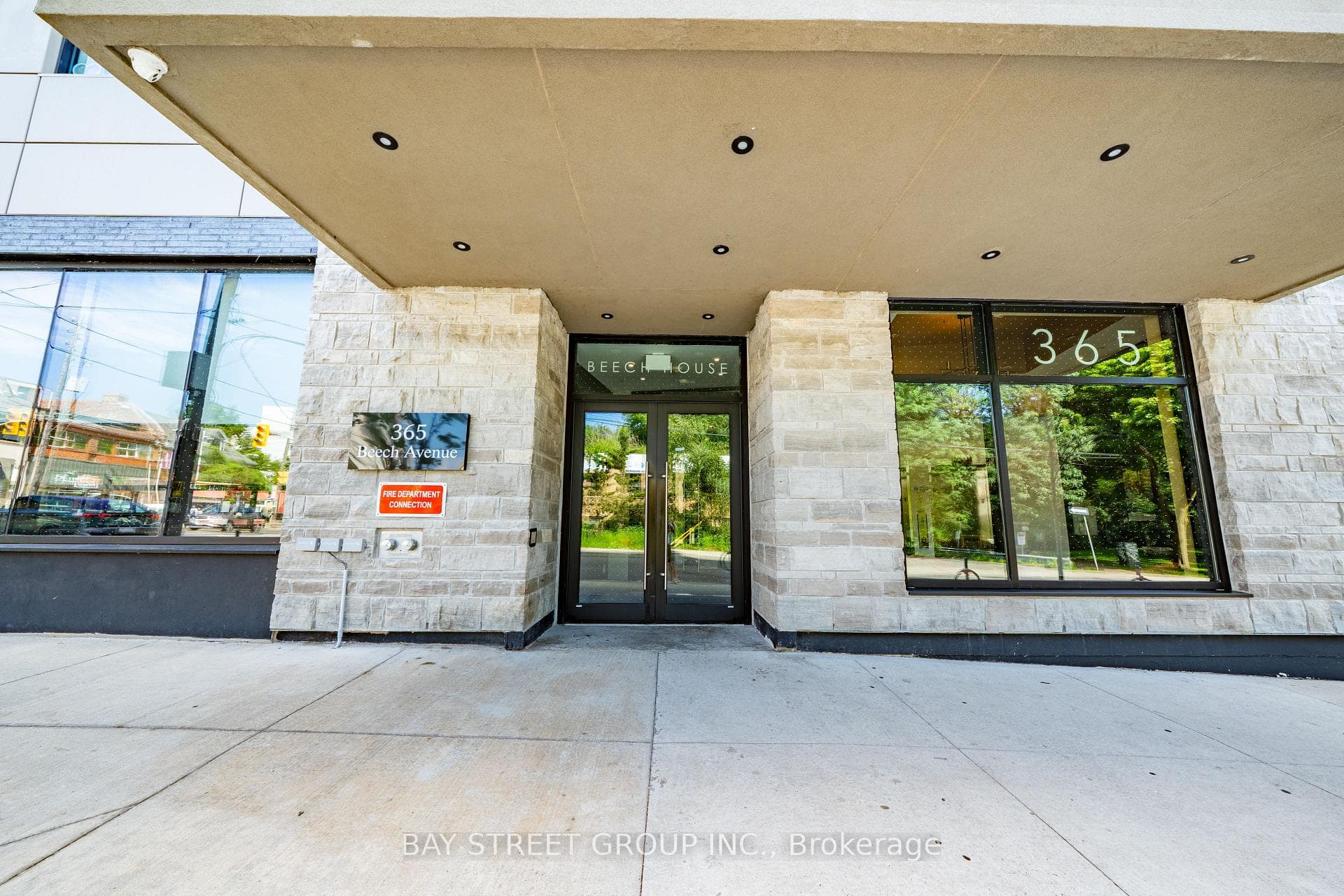 365 Beech Avenue Unit 208 photo 26