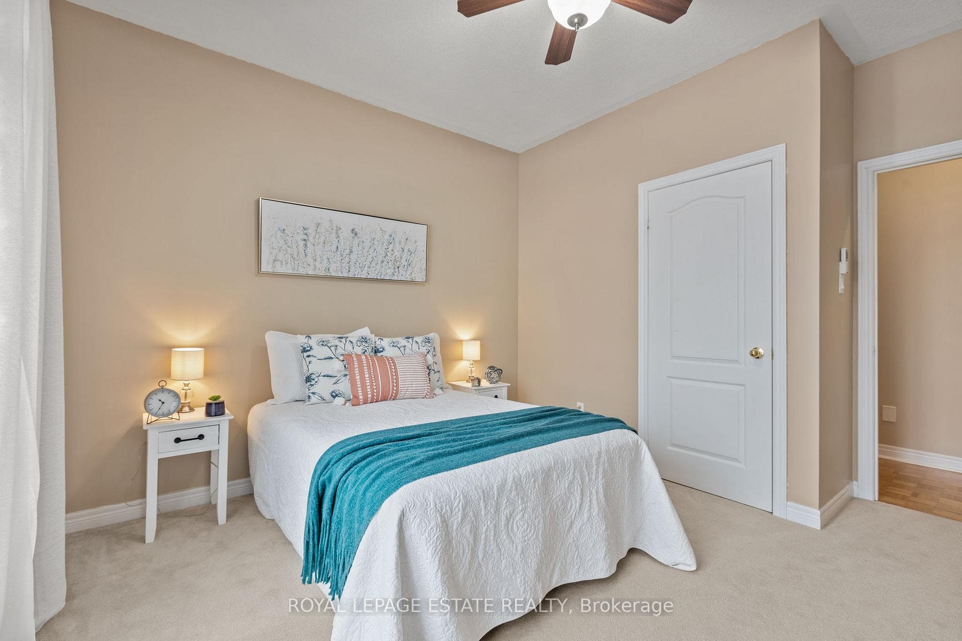 Spacious rooms with closet organizers built-in