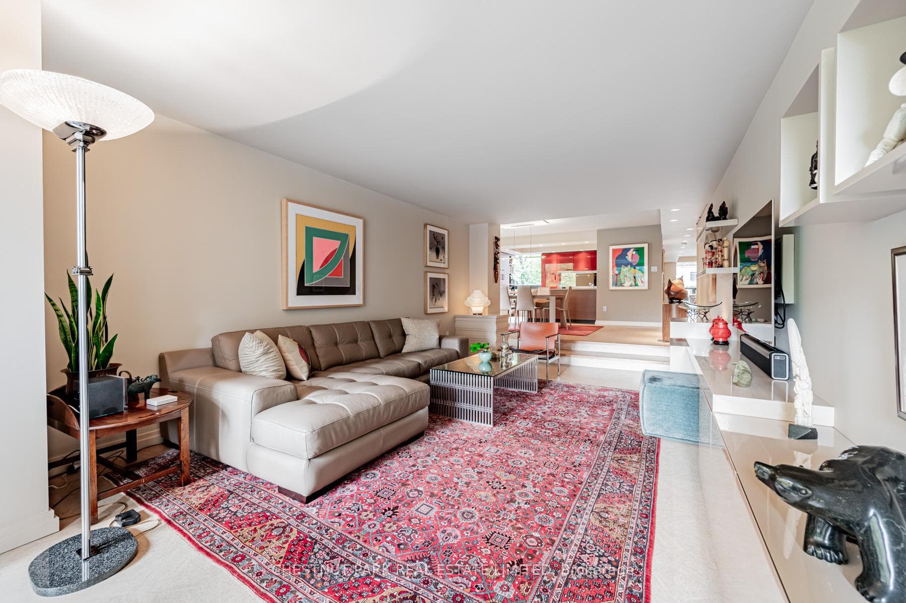 62 Wellesley Street Unit 306 photo 5