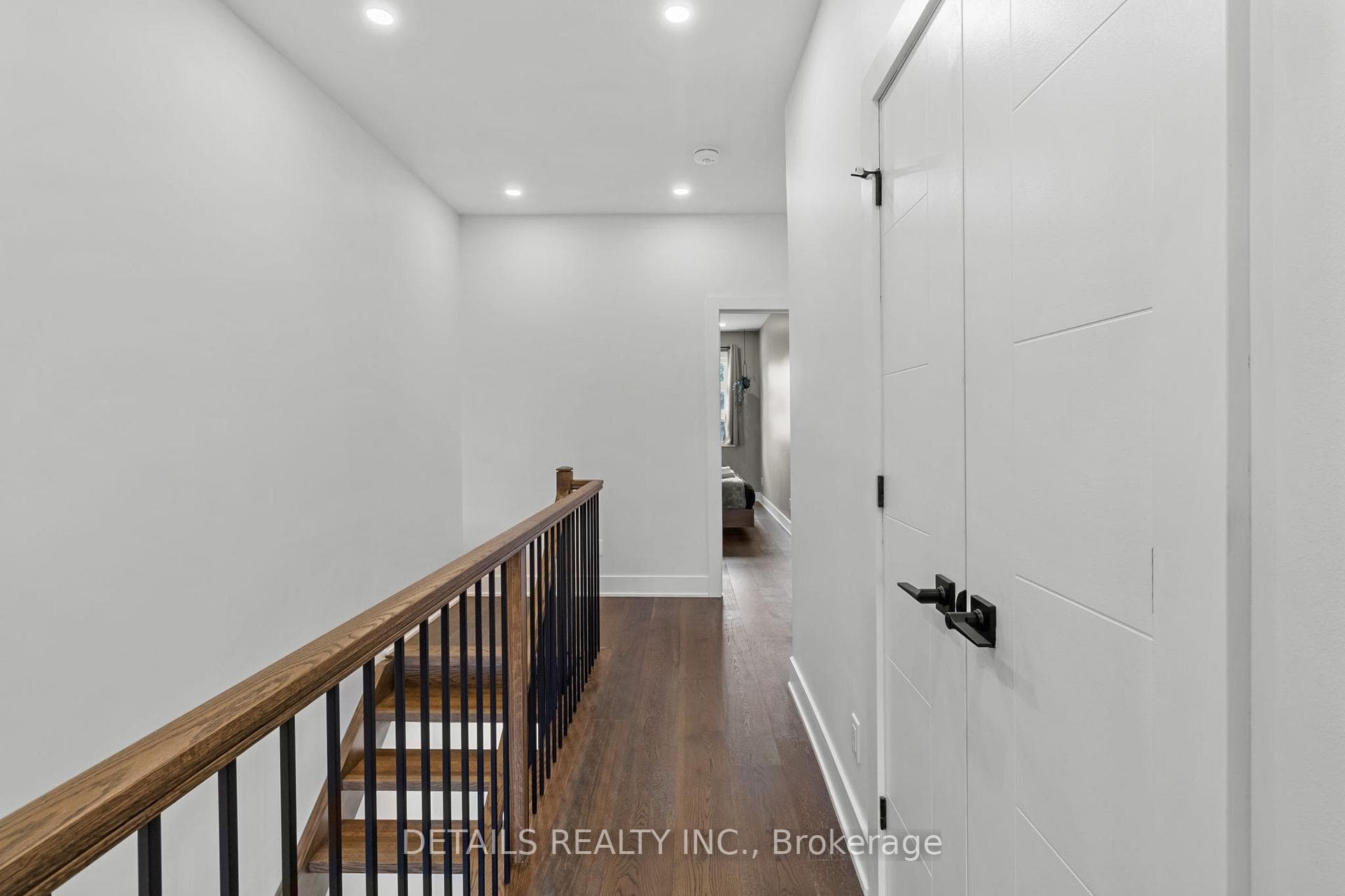 2691 Violet Street photo 14