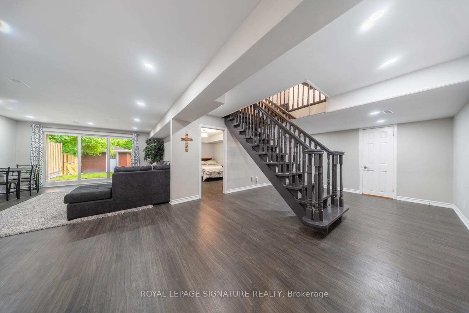63 Collingdale Road photo 35