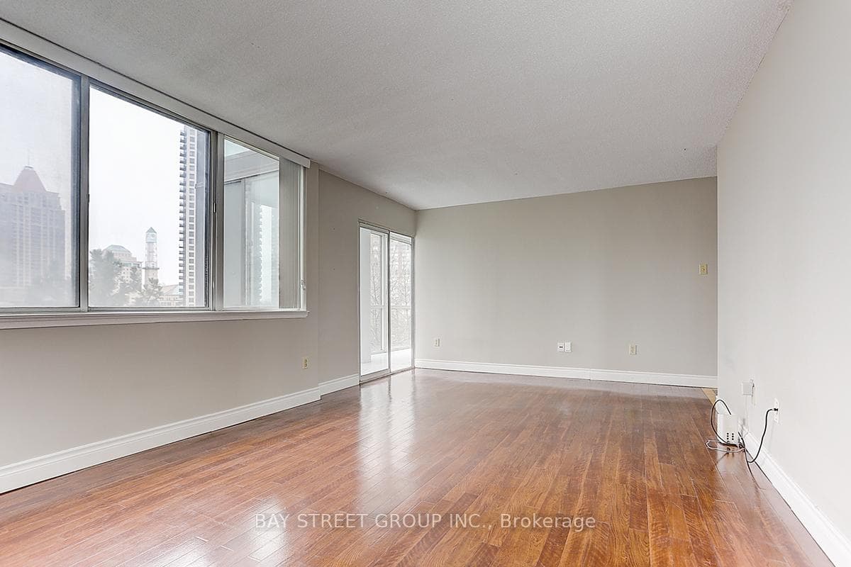 350 Webb Drive Unit 501 photo 9