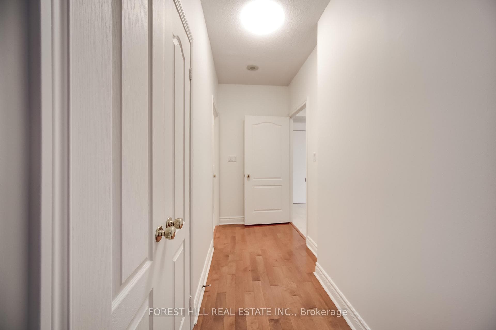 1 Lomond Drive Unit 304 photo 17