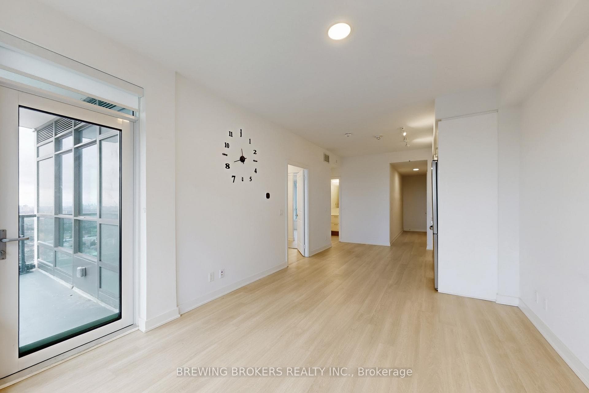 30 Upper Mall Way Unit 3010 photo 19