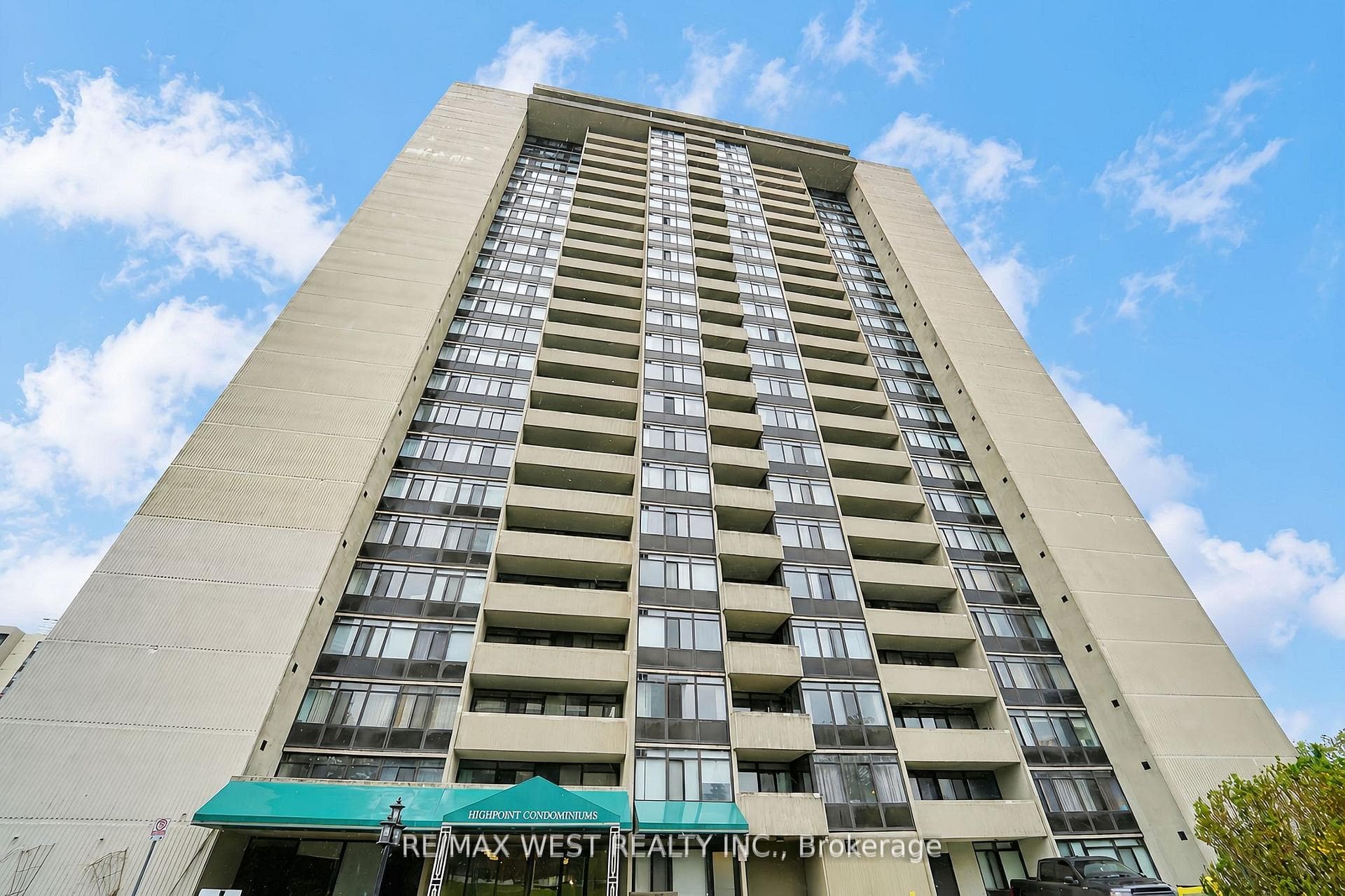 3300 Don Mills Road Unit 510 photo 1