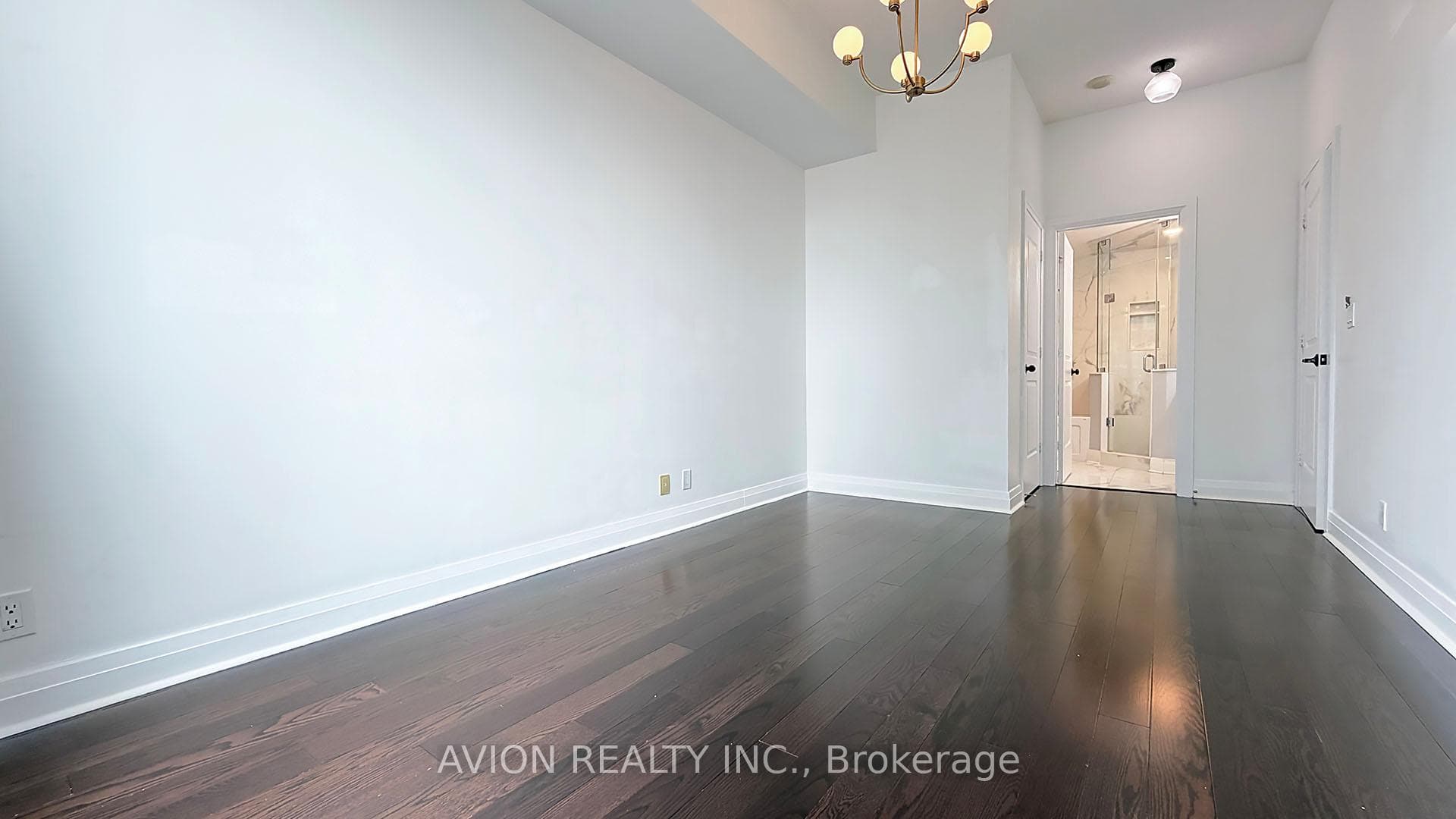 70 Absolute Avenue Unit 2905 photo 12