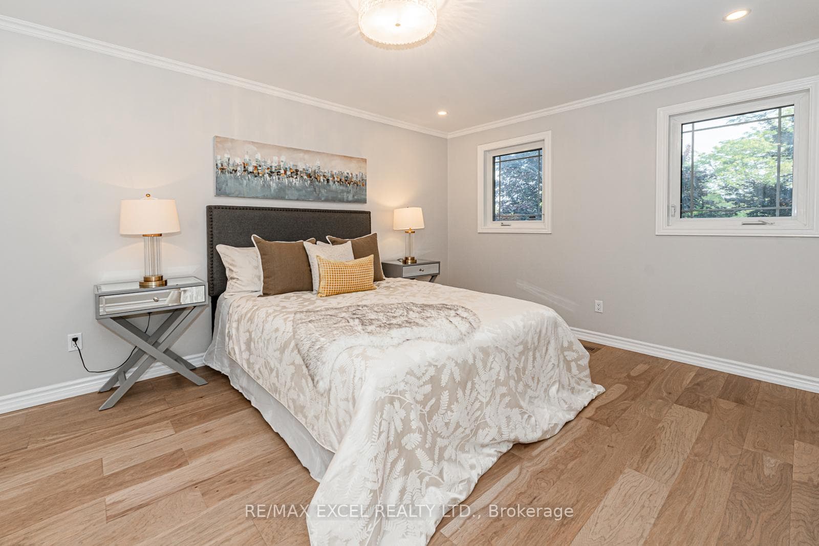 1087 Mayfair Road photo 29