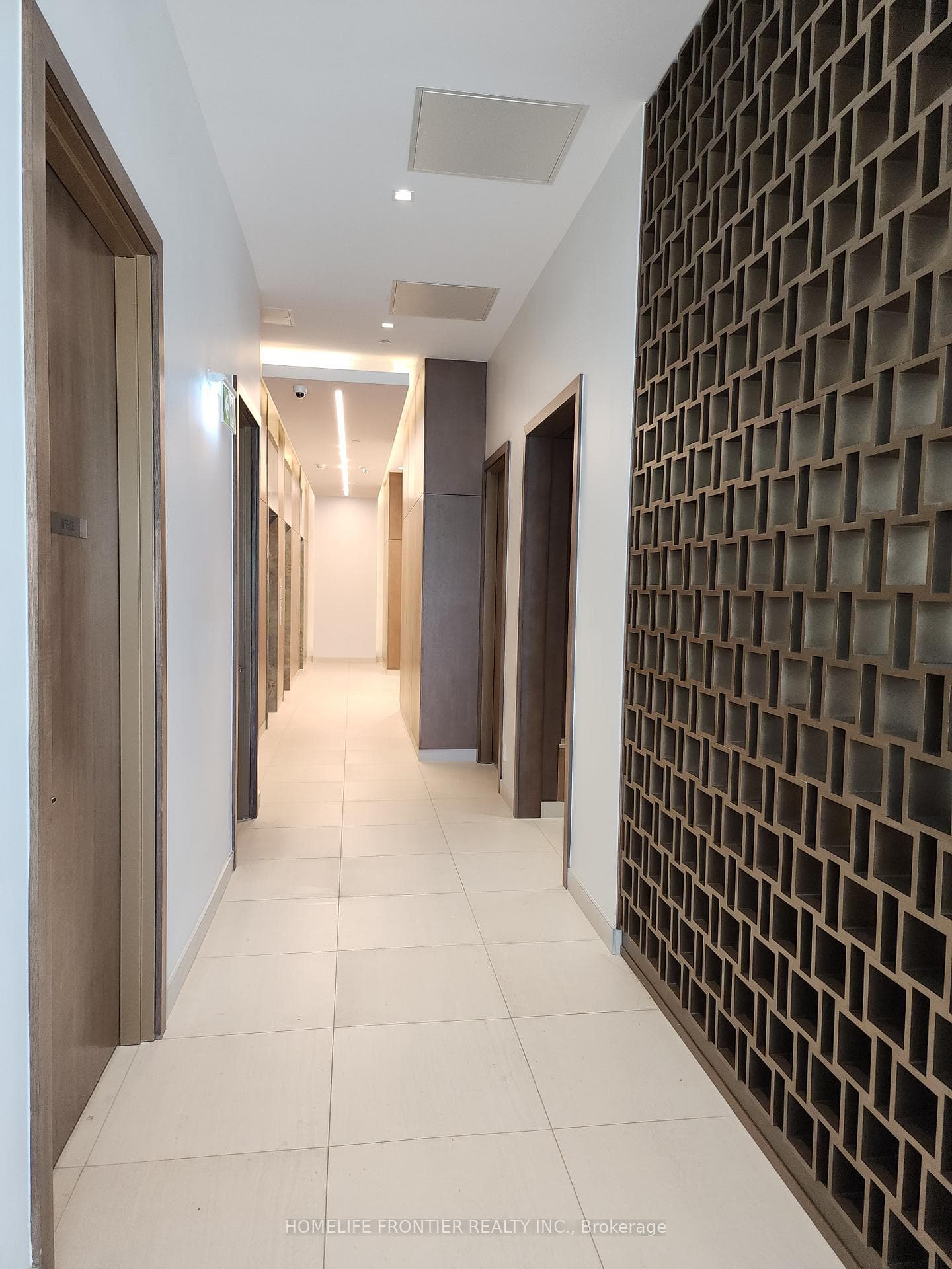 188 Fairview Mall Drive Unit 2106 photo 14