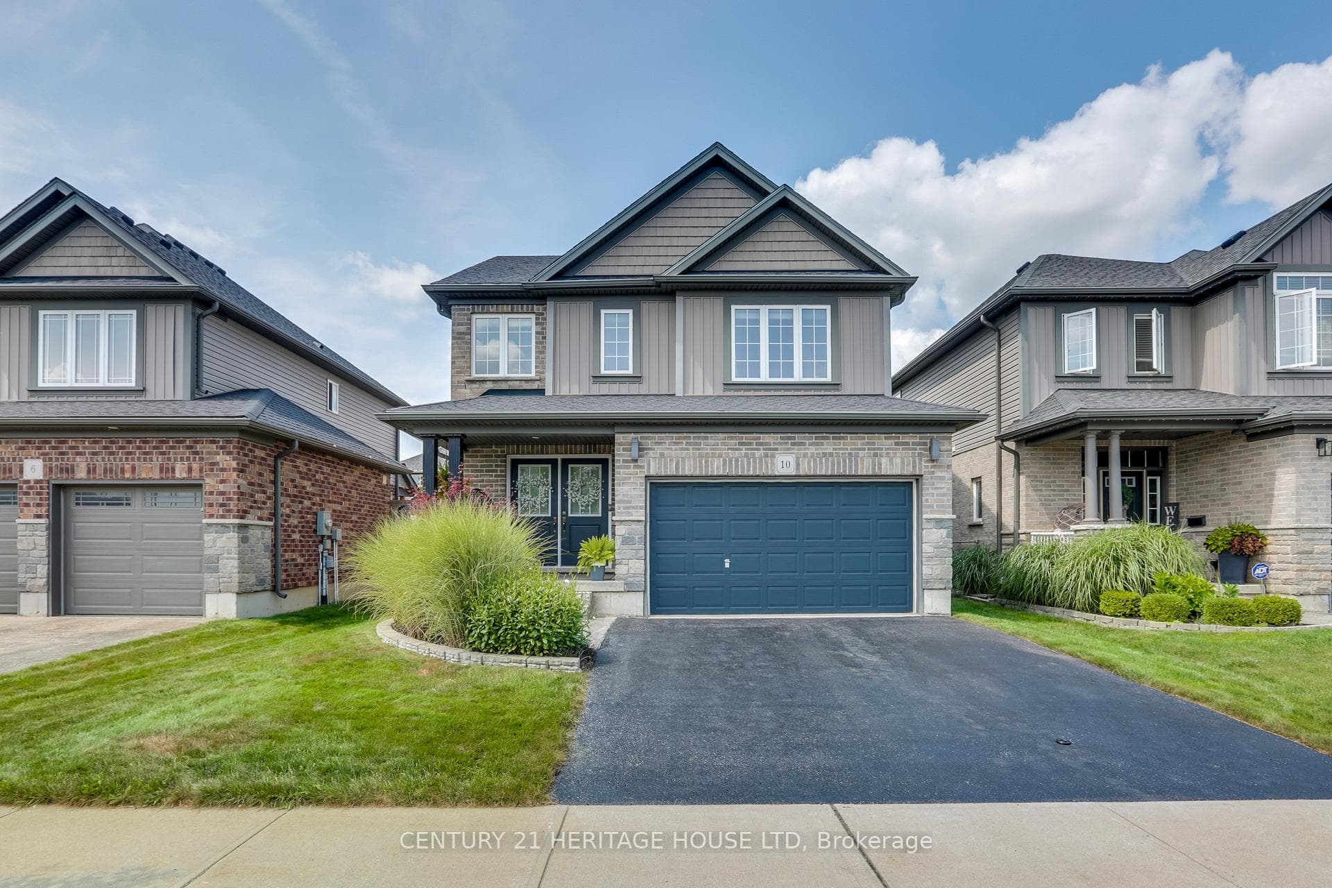 10 Fraser Drive photo 1