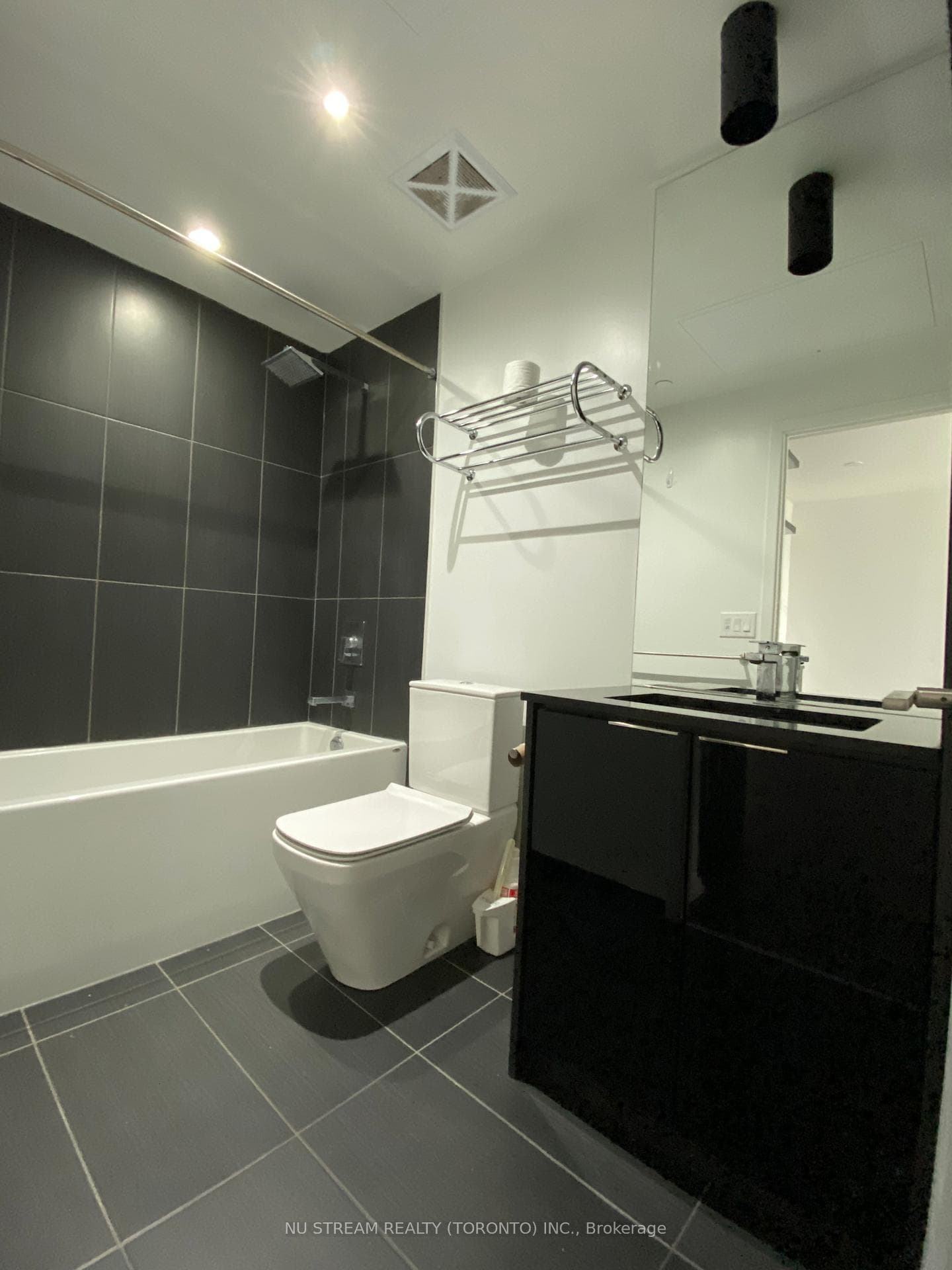 70 Temperance Street Unit 4316 photo 9