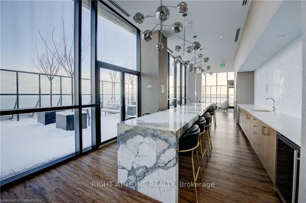 385 Winston Road Unit 1103 photo 29