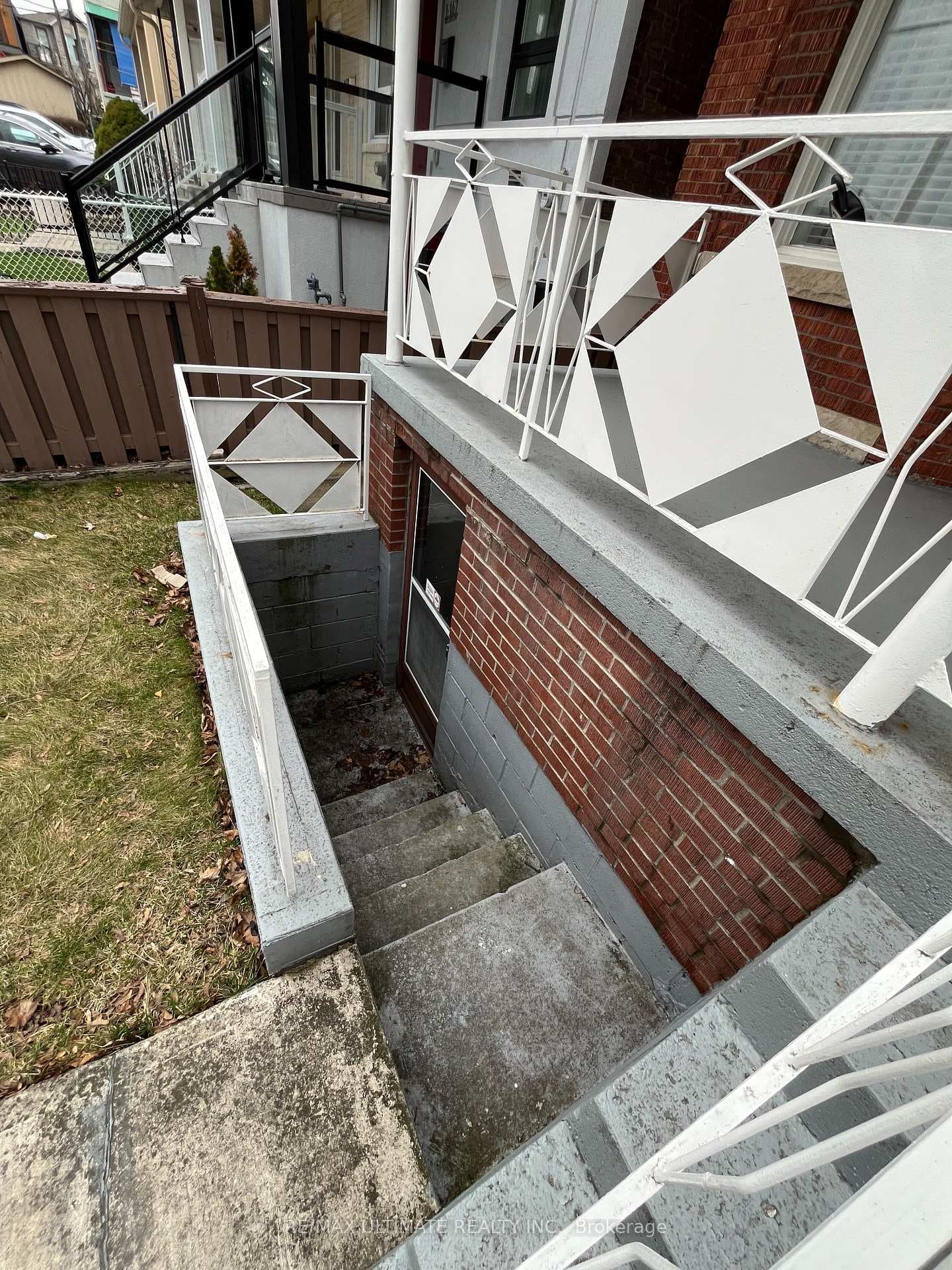 165 Sellers Avenue photo 26