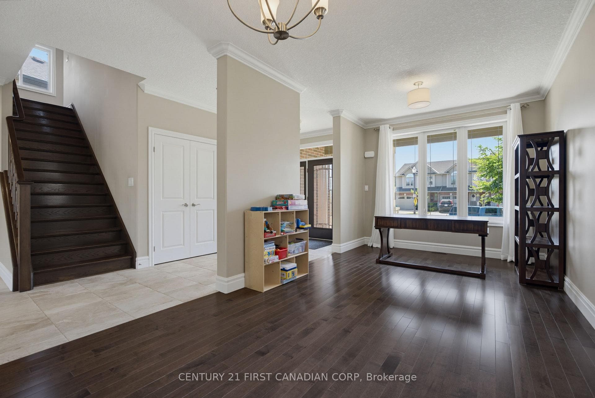 3429 Singleton Avenue photo 7