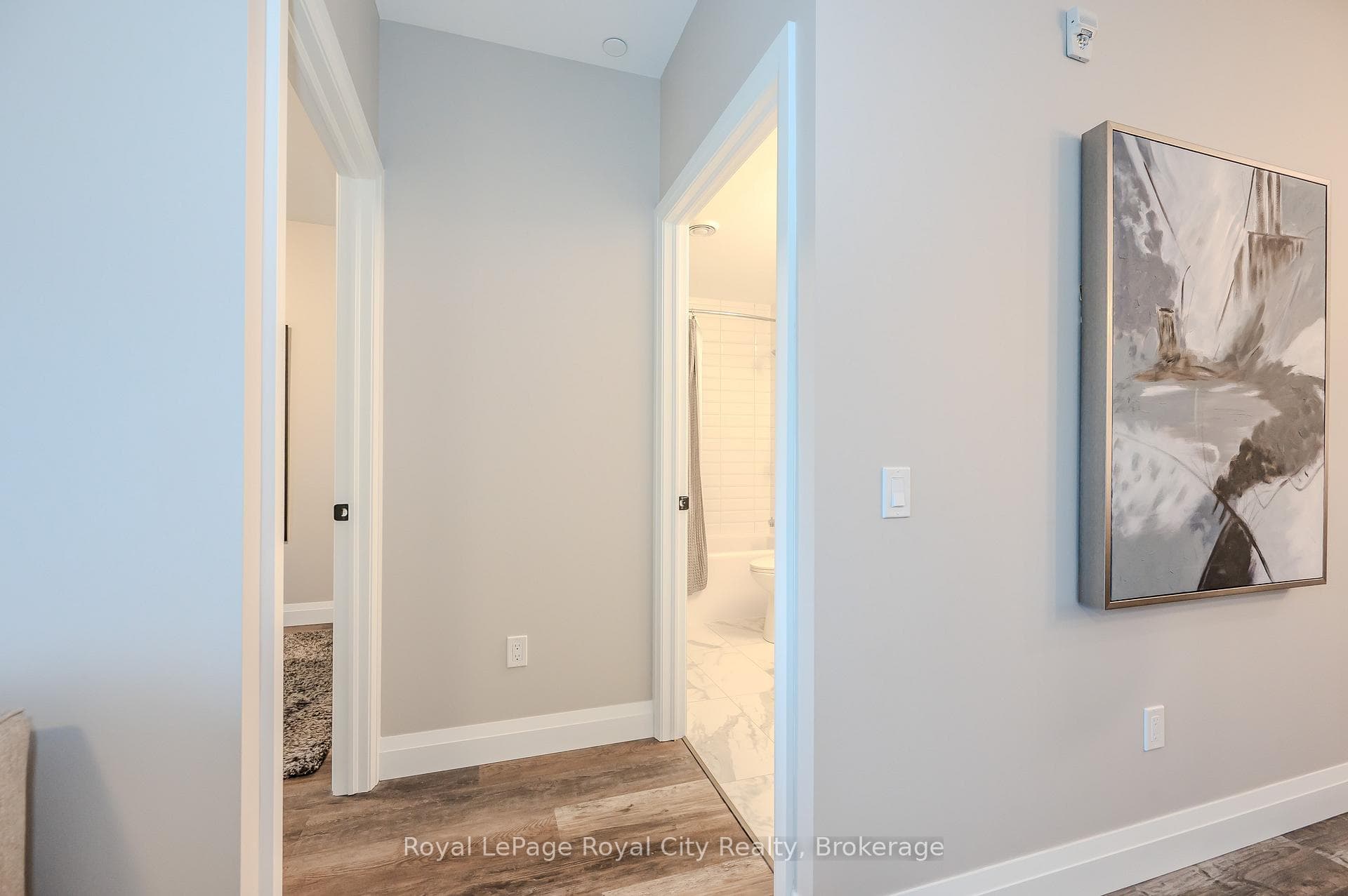 332 Gosling Gardens Unit 312 photo 19