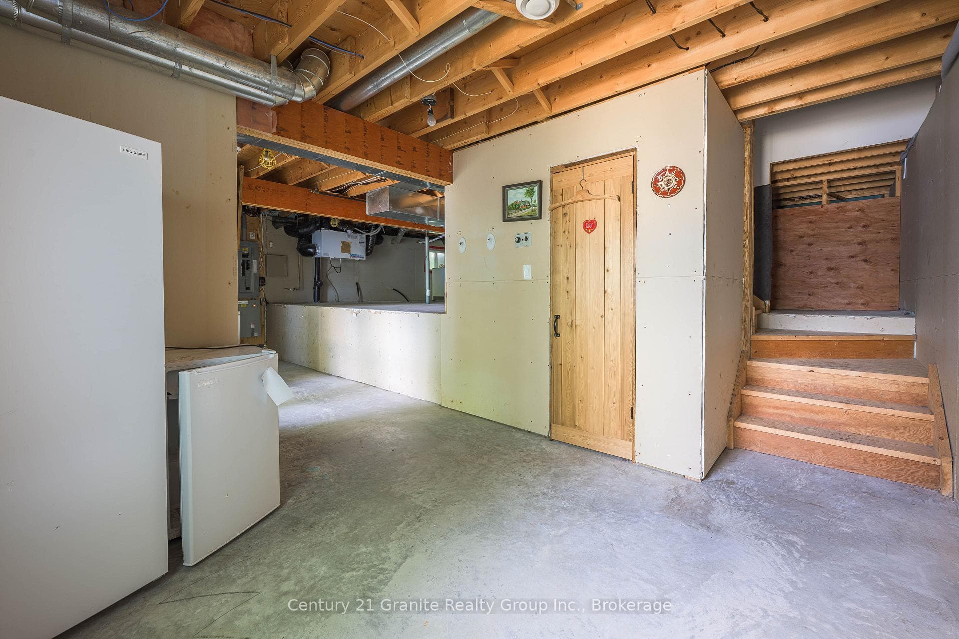 1014 Peekaboo Bay Lane photo 29