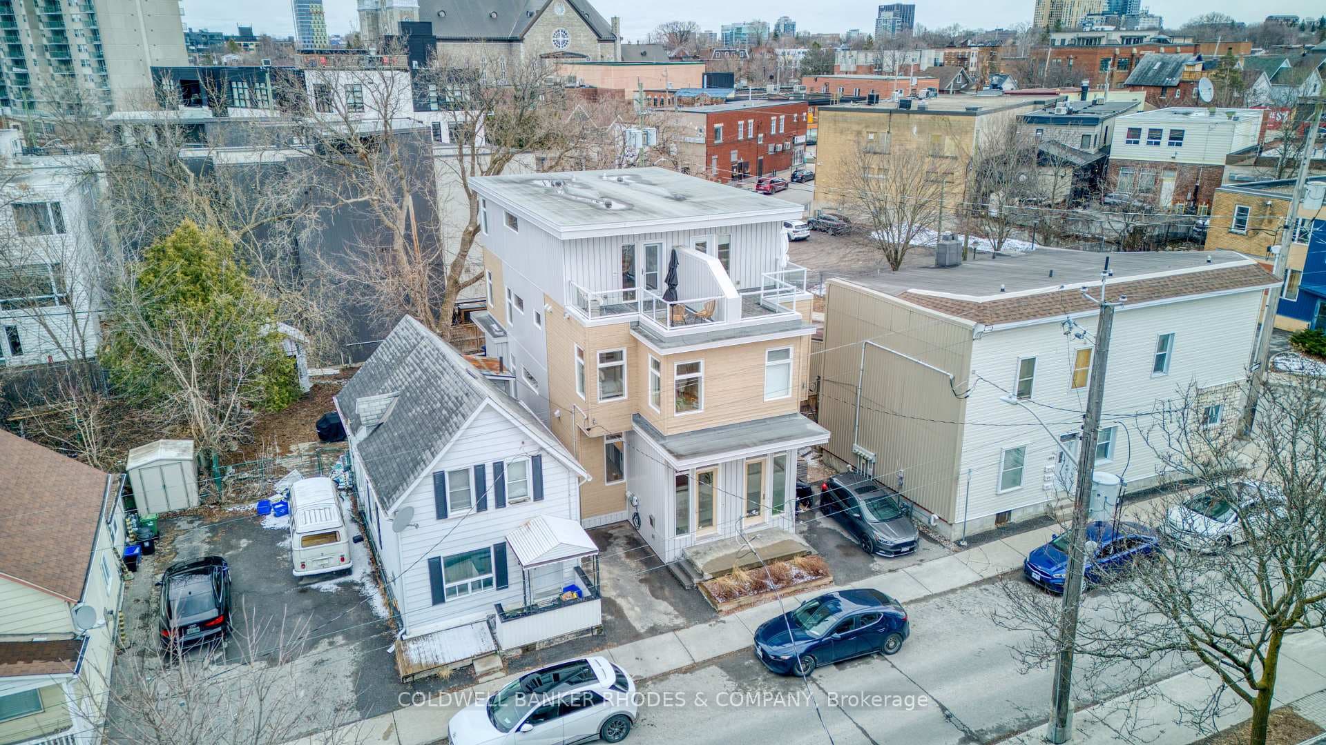 One of Ottawa's most walkable neighbourhoods!
