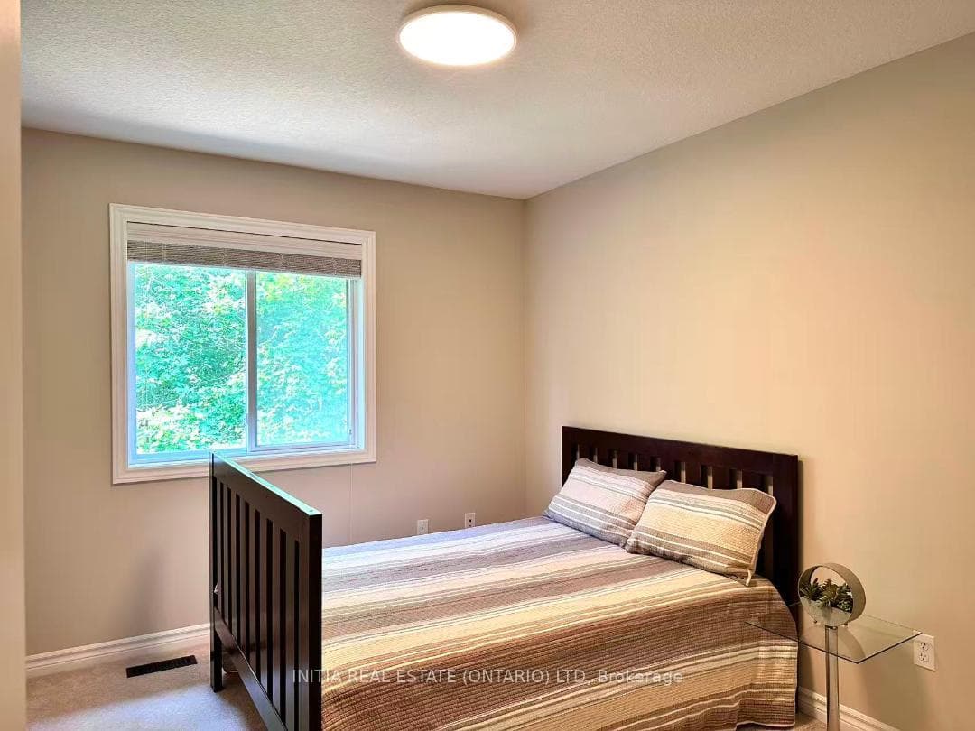 1010 Fanshawe Park Road Unit 31 photo 15