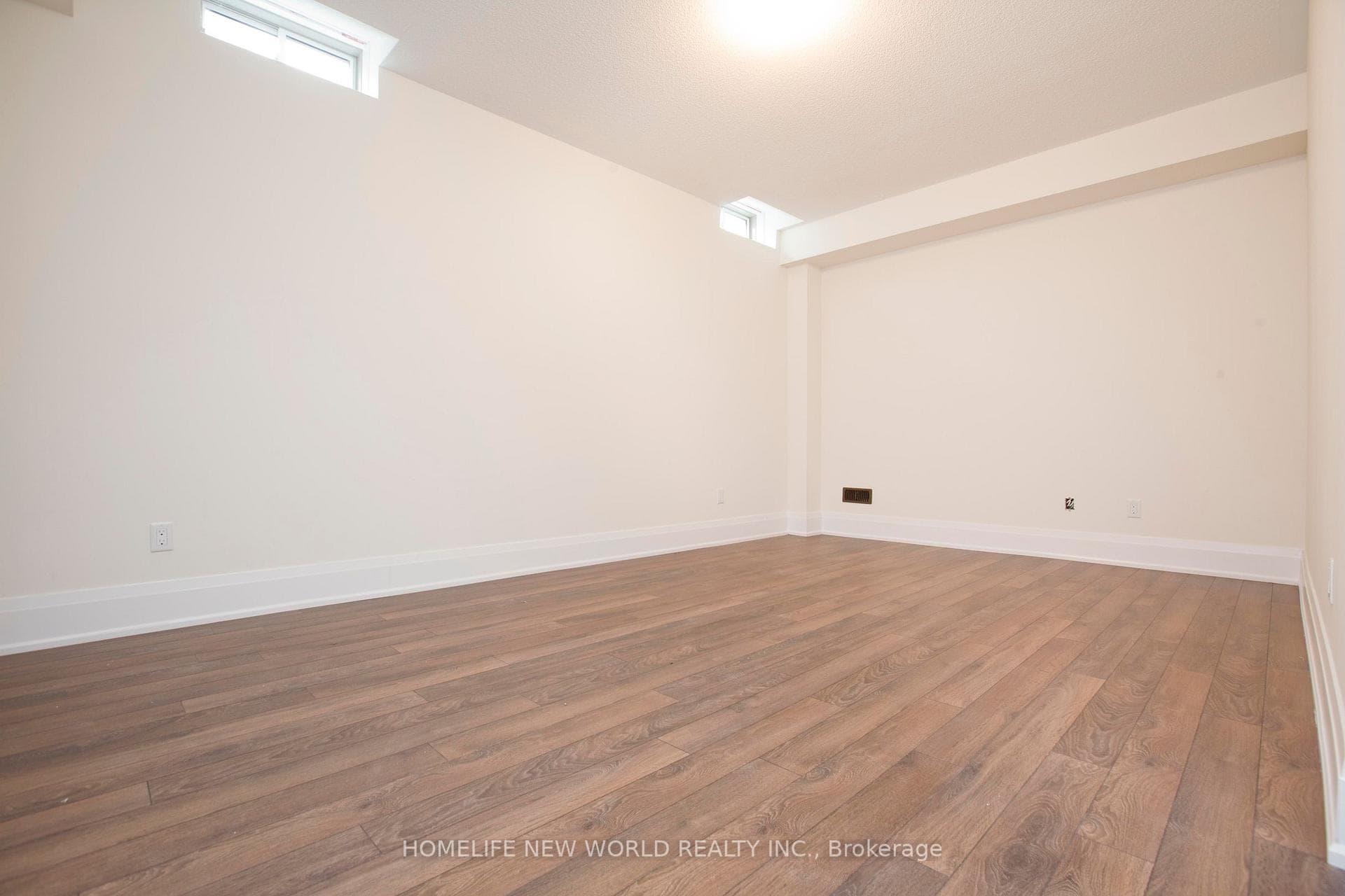 11 Queen Magdalene Place photo 37