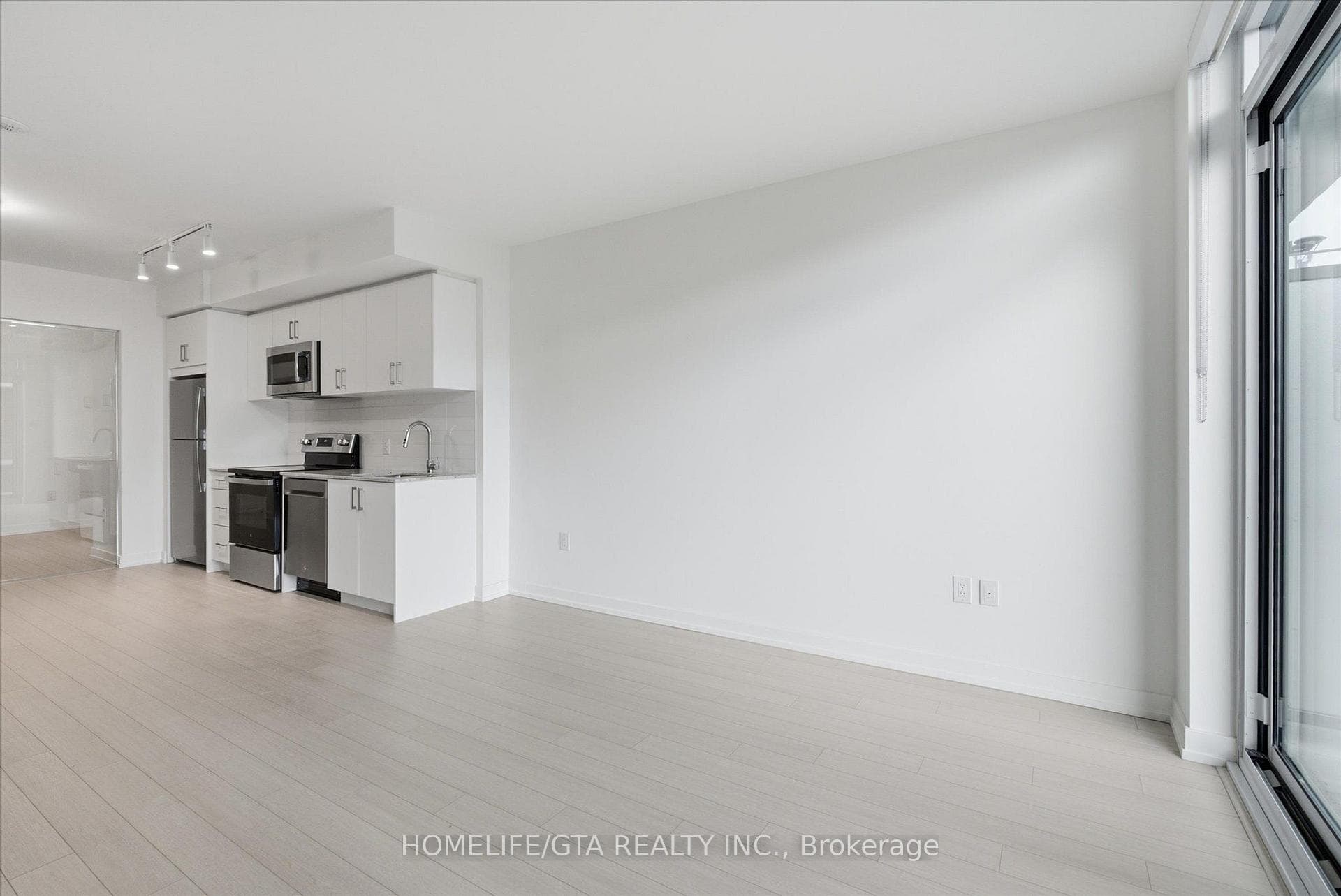 4010 Eglinton Avenue Unit 610 photo 17