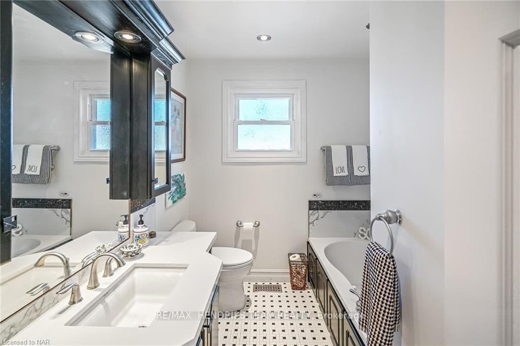 34 RAMSEY Street photo 20