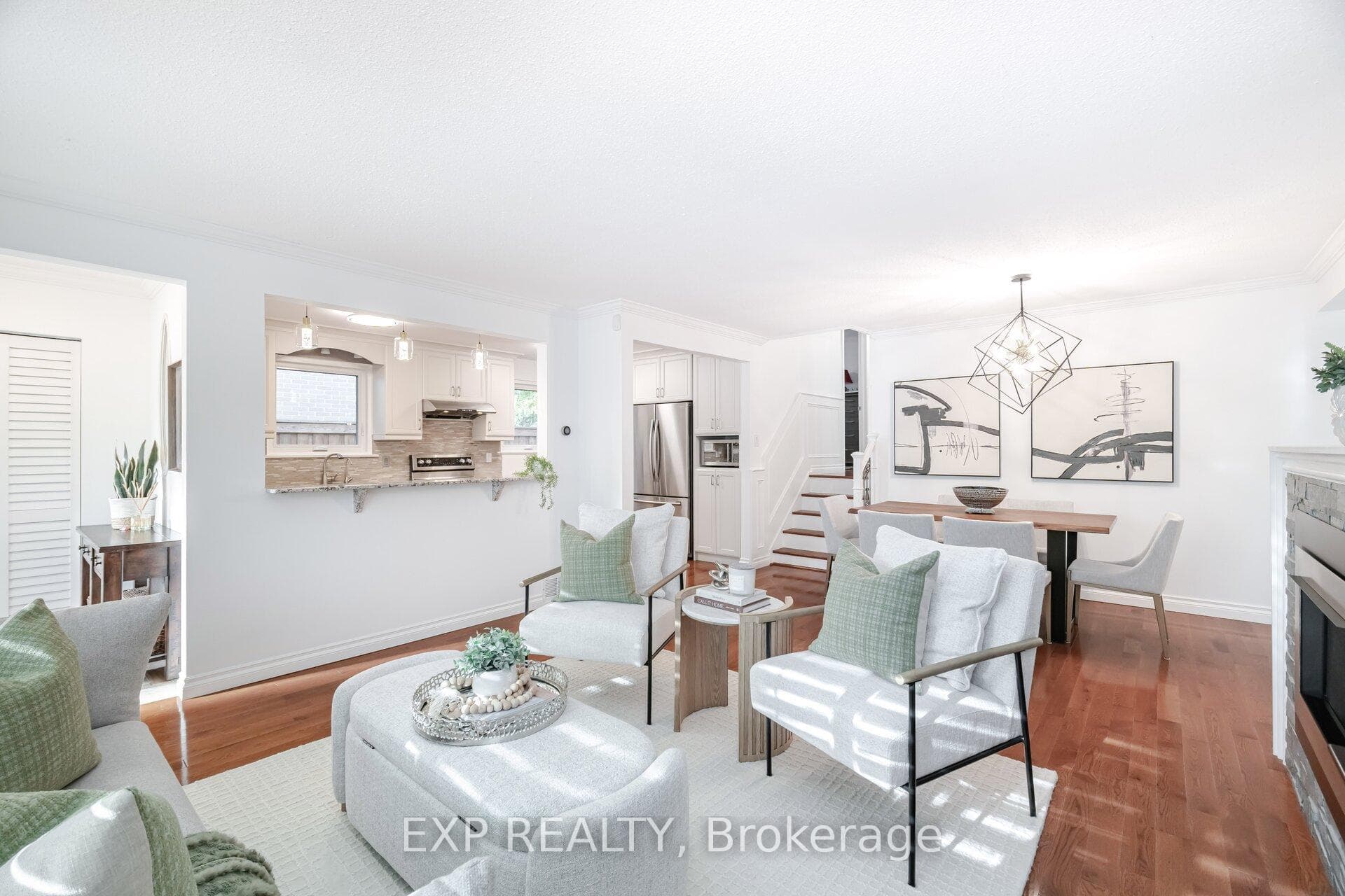 411 Sunset Drive photo 7