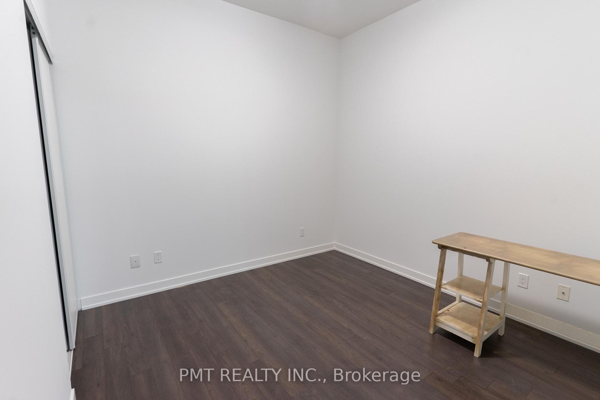 30 Ordnance Street Unit 306 photo 9